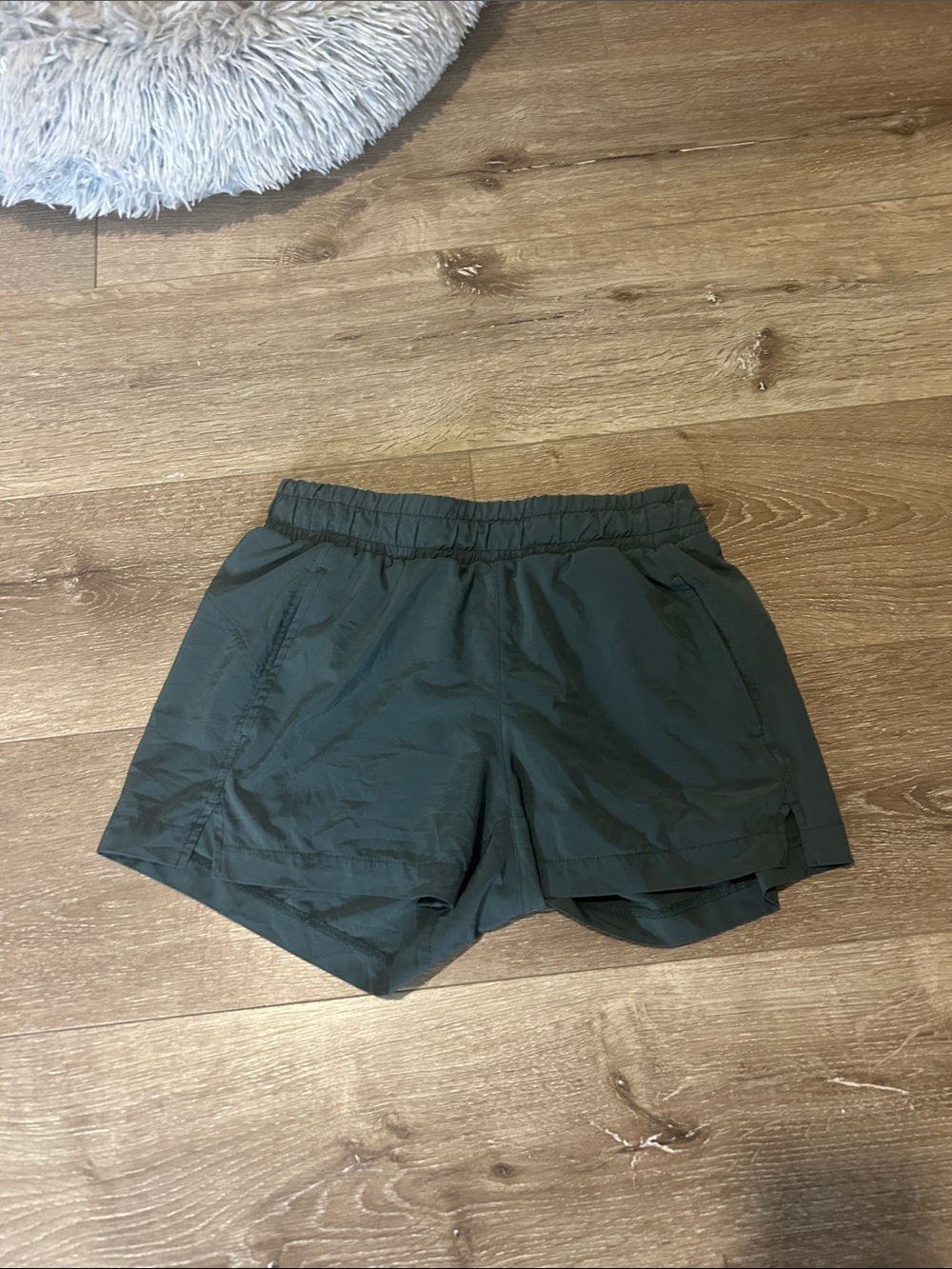 Zella Women's Olive Green Athletic Shorts